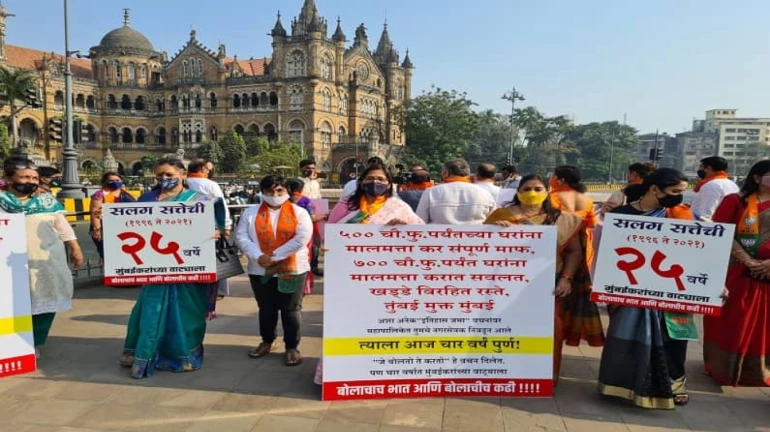 “२५ वर्षे सत्तेत, मुंबईकरांच्या वाट्याला बोलाची कढी व बोलाचाच भात” “२५ वर्षे सत्तेत, मुंबईकरांच्या वाट्याला बोलाची कढी व बोलाचाच भात”