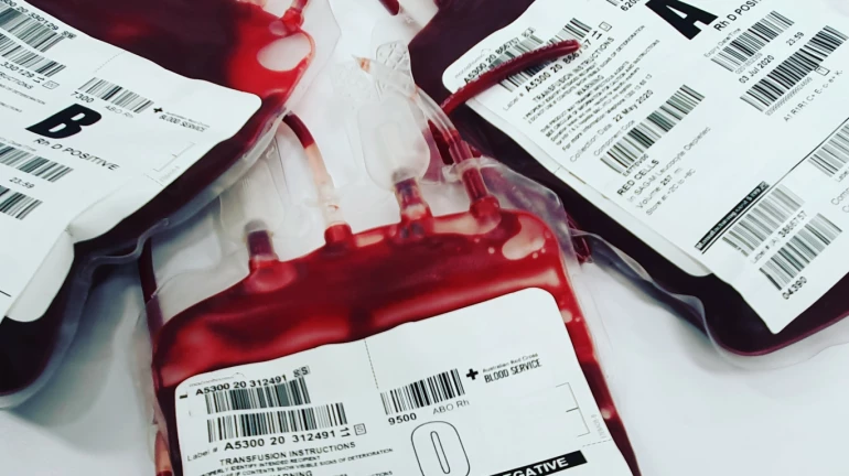 Mumbai: Blood banks extracted INR 147 cr from patients in the span of six years, says RTI