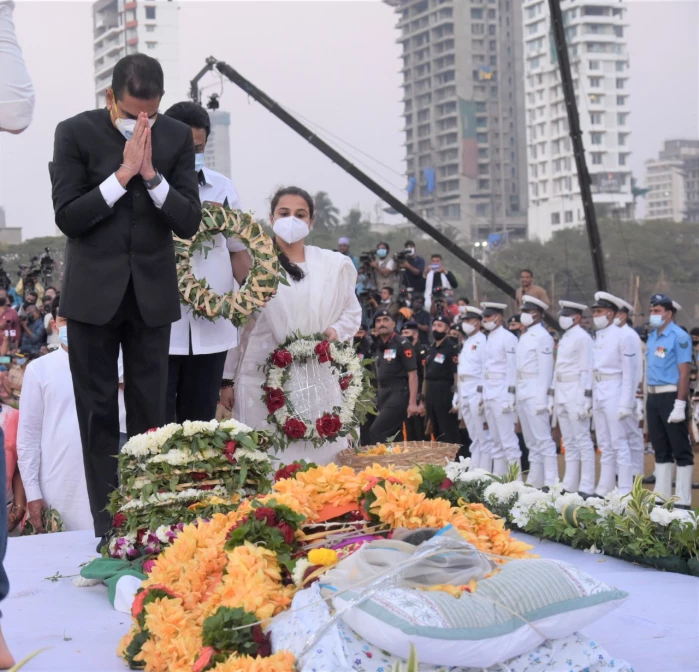 Remembering Lata Mangeshkar: Her Procession From Peddar Road to Shivaji Park