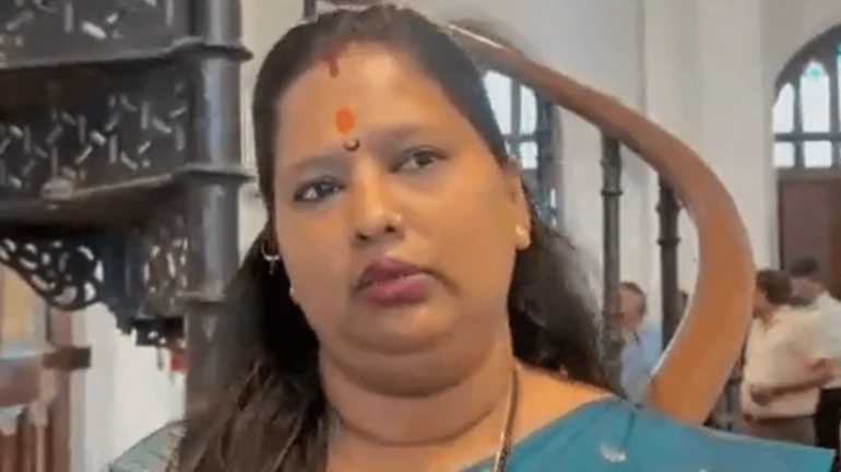 Mumbai: INR 20K Stolen from Shiv Sena (UBT) Corporator’s Purse in BMC Mumbai: INR 20K Stolen from Shiv Sena (UBT) Corporator’s Purse in BMC