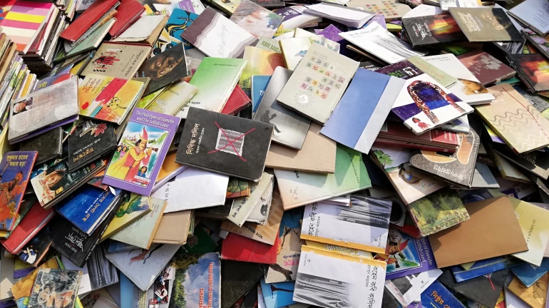 Attention book lovers! 'Book Street' happening on Sunday in Dombivali; 1 lakh books will be displayed on streets Attention book lovers! 'Book Street' happening on Sunday in Dombivali; 1 lakh books will be displayed on streets