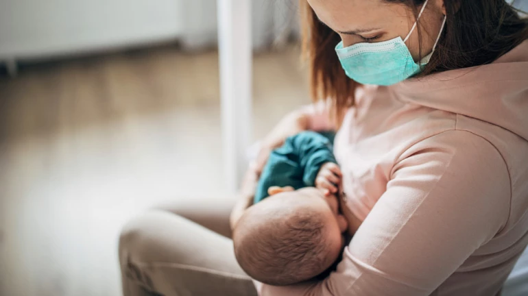 कोरोना बाधित आई बाळाला दुध पाजू शकते का? अशी 'घ्या' खबरदारी कोरोना बाधित आई बाळाला दुध पाजू शकते का? अशी 'घ्या' खबरदारी