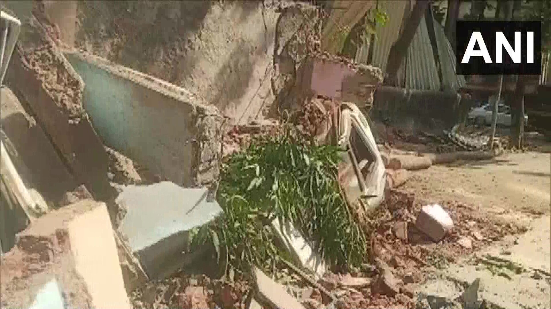 Mumbai: Several Vehicles Trapped After 3-Storey Building Collapses In Borivali