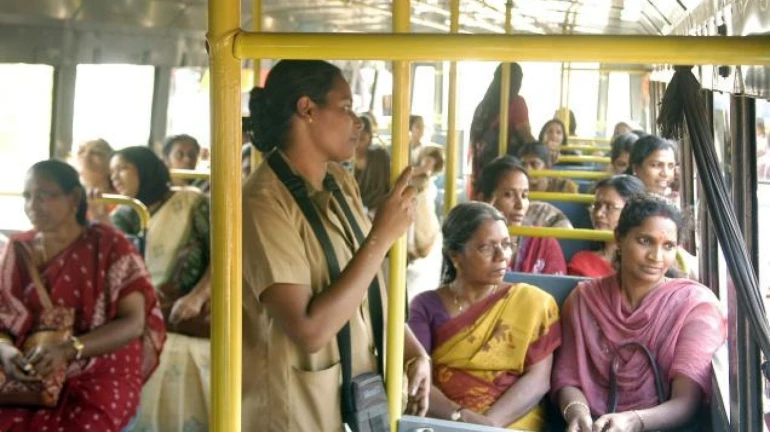 मुंबई- महिला सम्मान योजना मे एक महीने में 4.2 करोड़ महिलाओं ने ST बस में सफर किया