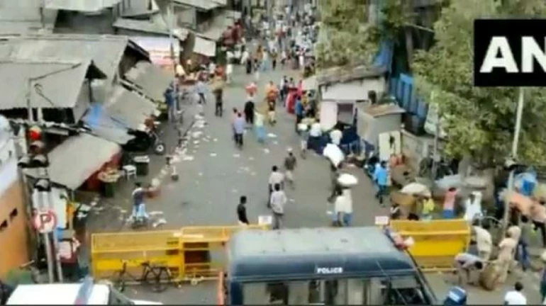 Mumbai: Byculla market witnesses thin crowd amid security; See Video