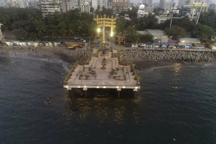 Mumbai: Visuals of the newly renovated viewing deck at Shivaji Park, Dadar