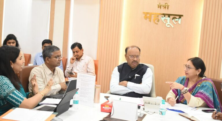वसई के कोलीवाड़ियों को गांवथाने का दर्जा दिया जाएगा – रेवेन्यू मिनिस्टर चंद्रशेखर बावनकुले