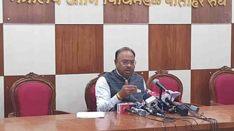 राज्य के पाँच लाख विस्थापित सिंधी परिवारों को मिलेंगे संपत्ति के कागज़ात - राजस्व मंत्री चंद्रशेखर बावनकुले राज्य के पाँच लाख विस्थापित सिंधी परिवारों को मिलेंगे संपत्ति के कागज़ात - राजस्व मंत्री चंद्रशेखर बावनकुले