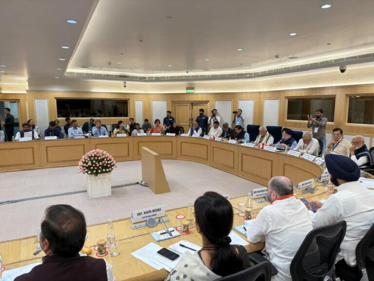 महाराष्ट्र में PNG नेटवर्क को बढ़ाने के लिए केंद्र सरकार को फाइनेंशियल और टेक्निकल मदद देनी चाहिए – मंत्री छगन भुजबल