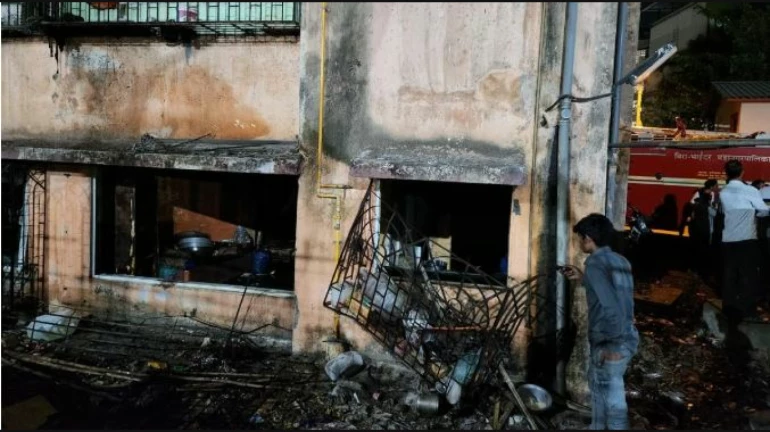 मुंबई के चेंबूर इलाके में आधी रात को गैस सिलेंडर विस्फोट