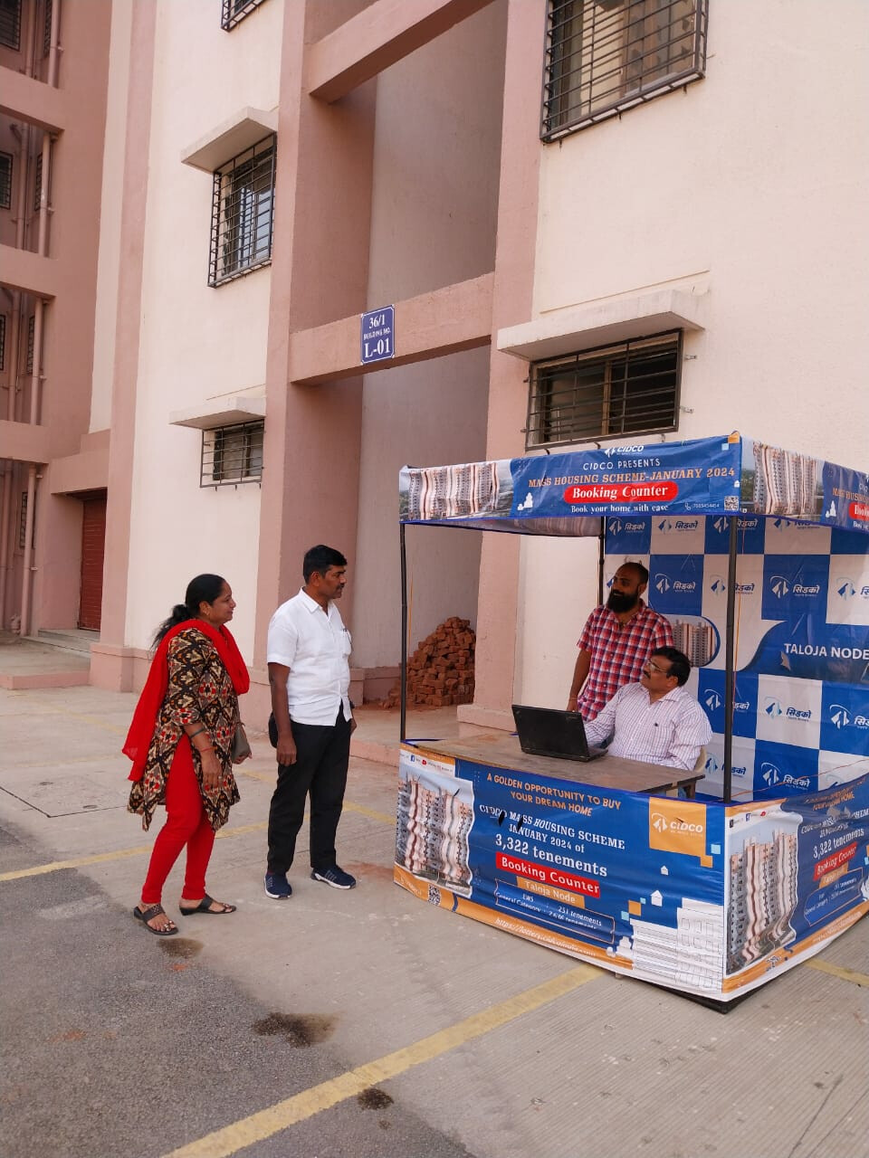 CIDCO sets up Kiosk Booking Counter at Taloja and Dronagiri to make booking easy