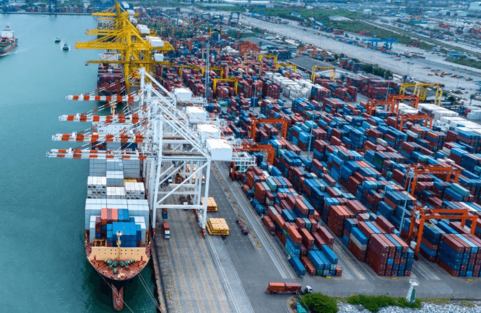 Maharashtra to Host India’s Largest Shipyard and Expand Water Transport Infrastructure