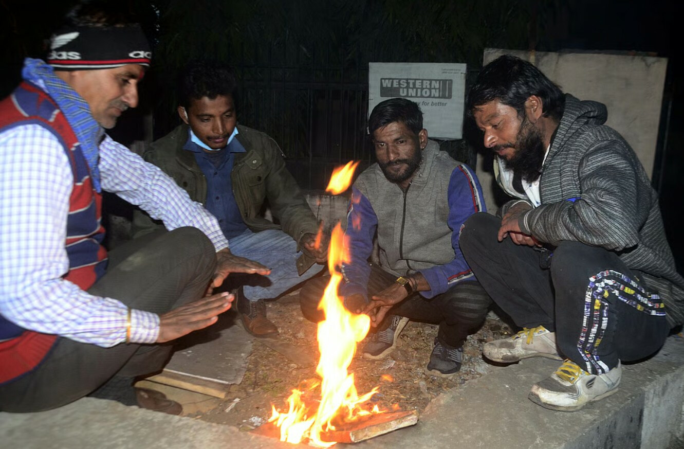 दहा वर्षांतील विक्रमी थंडी, मुंबईचे तापमान 16.2°C