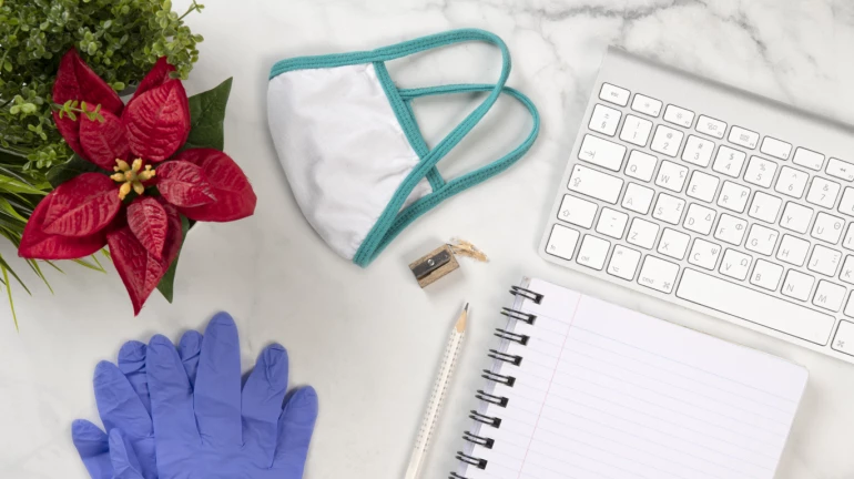 मुंबईत कोरोनाचे २२६१ नवे रुग्ण, ४४ जणांचा दिवसभरात मृत्यू मुंबईत कोरोनाचे २२६१ नवे रुग्ण, ४४ जणांचा दिवसभरात मृत्यू