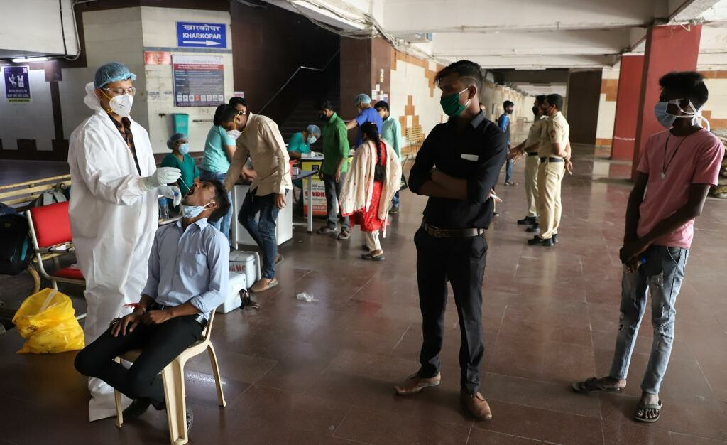 NMMC sets up COVID-19 test centres across stations in Navi Mumbai