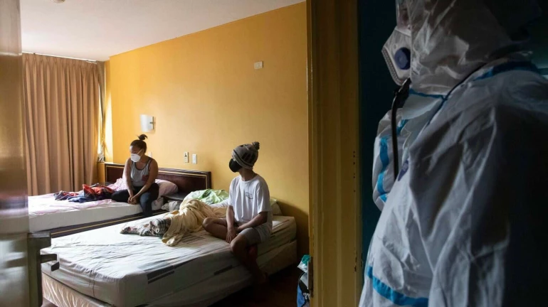 When should a COVID-19 patient seek hospital admission? When should a COVID-19 patient seek hospital admission?