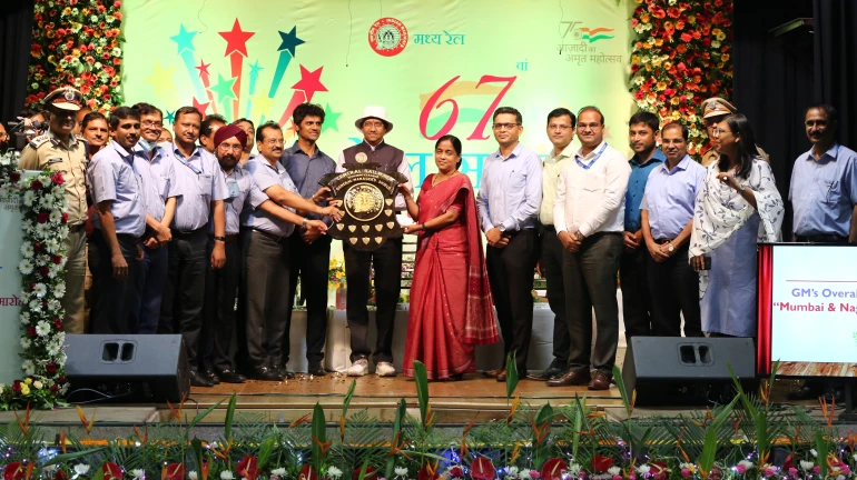 Central Railways: Mumbai, Nagpur jointly wins the overall efficiency shield