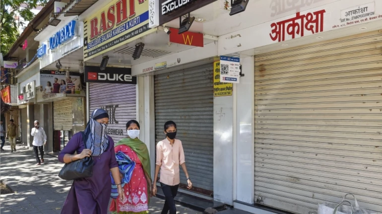 बिना मराठी भाषा बोर्ड वाली दुकानों पर 10 जून से कार्रवाई बिना मराठी भाषा बोर्ड वाली दुकानों पर 10 जून से कार्रवाई