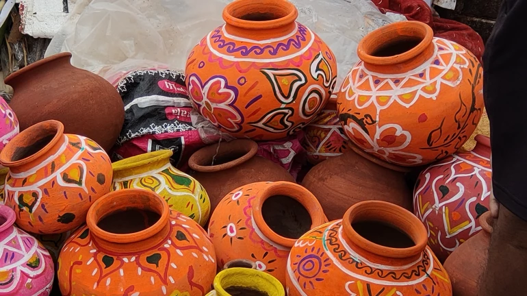 यंदाच्या दहीहंडी उत्सवावर कोरोनाचं संकट यंदाच्या दहीहंडी उत्सवावर कोरोनाचं संकट