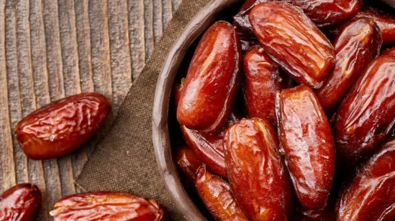 Why do Muslims break roza by eating only dates in Ramadan? Know its scientific reason Why do Muslims break roza by eating only dates in Ramadan? Know its scientific reason