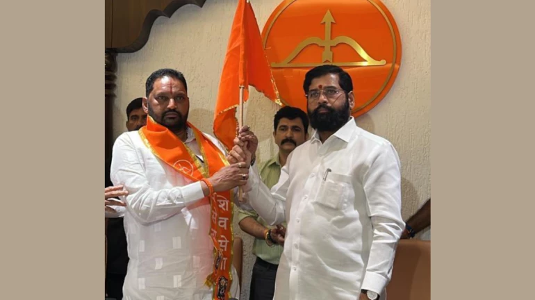 Another Setback to Uddhav Thackeray; Worli's former corporator joins Shinde-led Sena