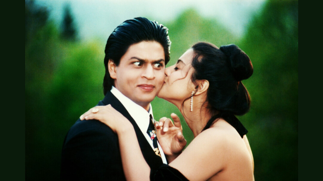 Shah Rukh Khan and Kajol talk about 25th anniversary of DDLJ Shah Rukh Khan and Kajol talk about 25th anniversary of DDLJ