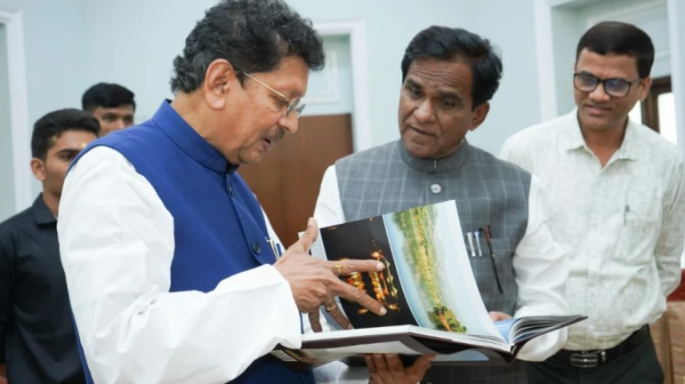 ज्येष्ठांसाठी रेल्वे तिकीट दरातील सवलत पुन्हा सुरू करण्याची मागणी ज्येष्ठांसाठी रेल्वे तिकीट दरातील सवलत पुन्हा सुरू करण्याची मागणी