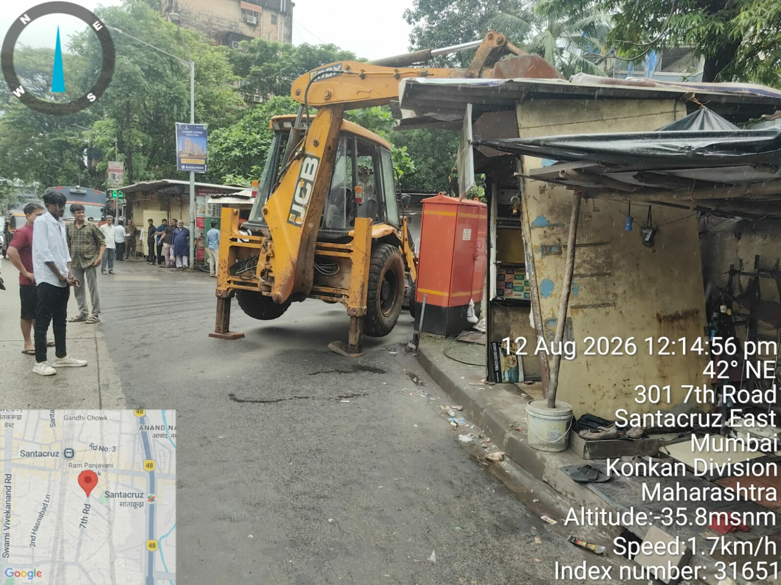 ‘Pedestrian First’ Campaign: BMC Demolishes Major Encroachment Action in Dadar, Santacruz, Mulund