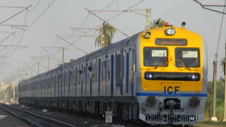 डेमू ट्रेन आता पुण्यापर्यंत धावणार डेमू ट्रेन आता पुण्यापर्यंत धावणार