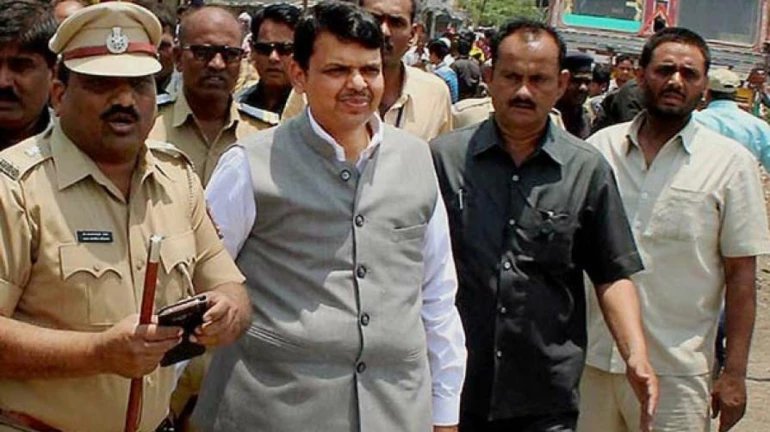 Level of security reduced of Devendra Fadnavis, Raj Thackeray and other ministers in the state Level of security reduced of Devendra Fadnavis, Raj Thackeray and other ministers in the state