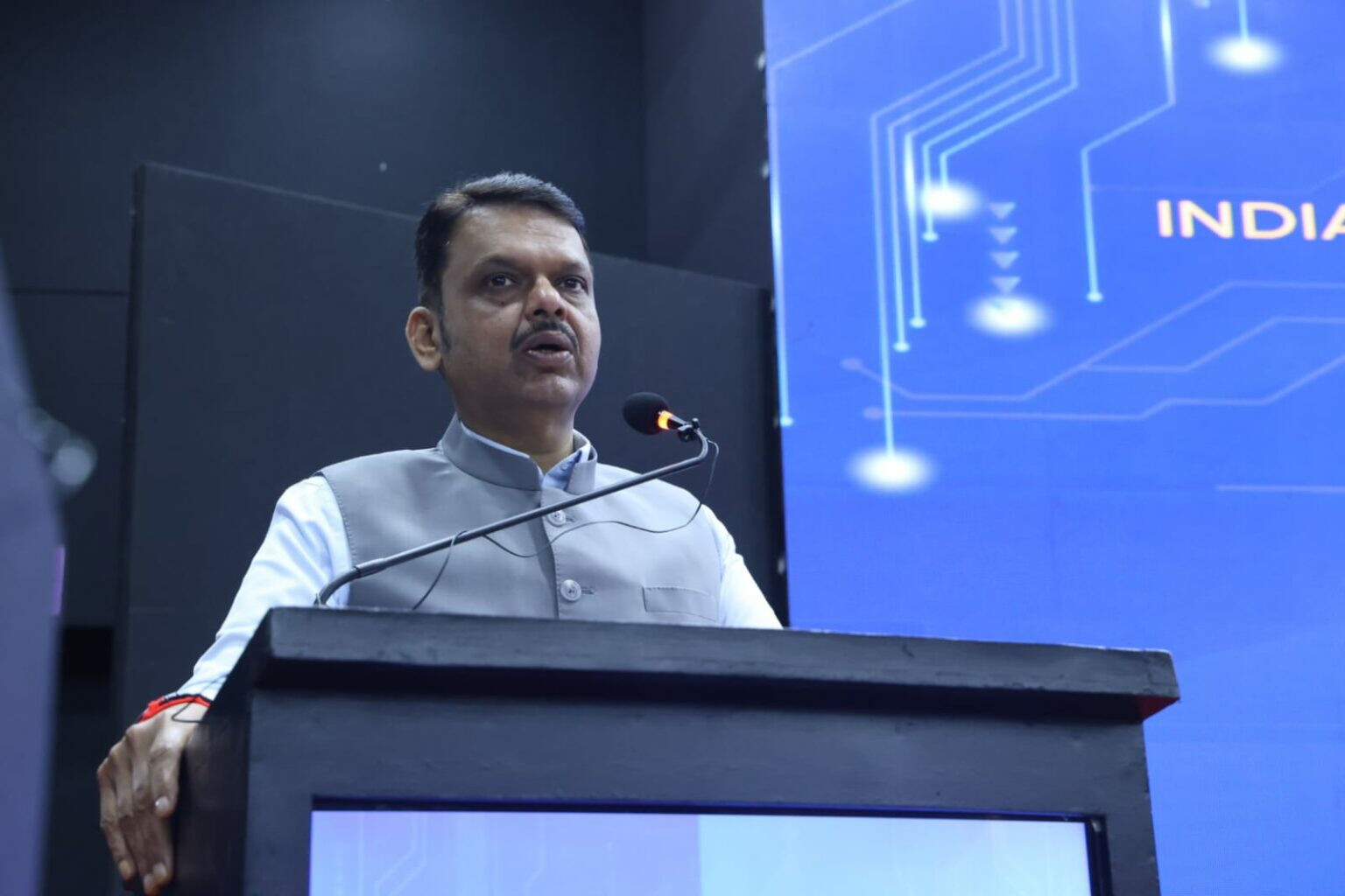 केंद्र सरकार की तरह महाराष्ट्र भी शुरू करेगा 'राज्य विनिर्माण मिशन' - मुख्यमंत्री देवेंद्र फडणवीस