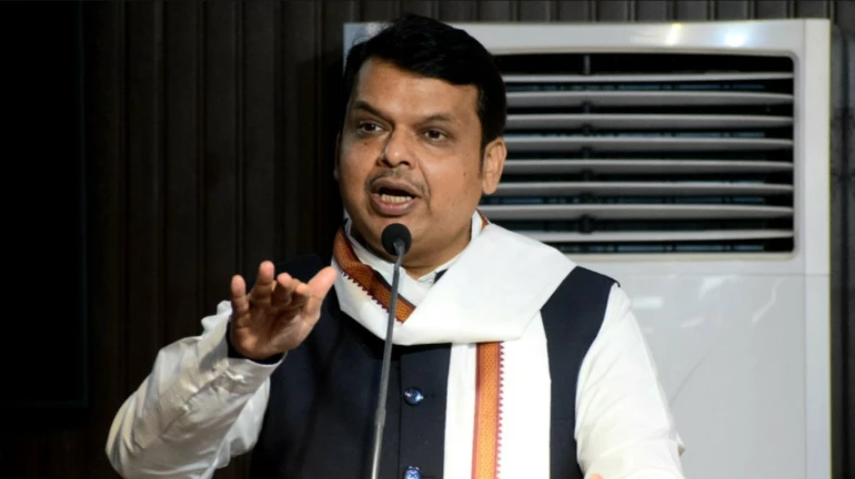 यह मामला केवल अनिल देशमुख तक ही सीमित नहीं है, इसमें और भी लोग हैं, फडणवीस का दावा यह मामला केवल अनिल देशमुख तक ही सीमित नहीं है, इसमें और भी लोग हैं, फडणवीस का दावा