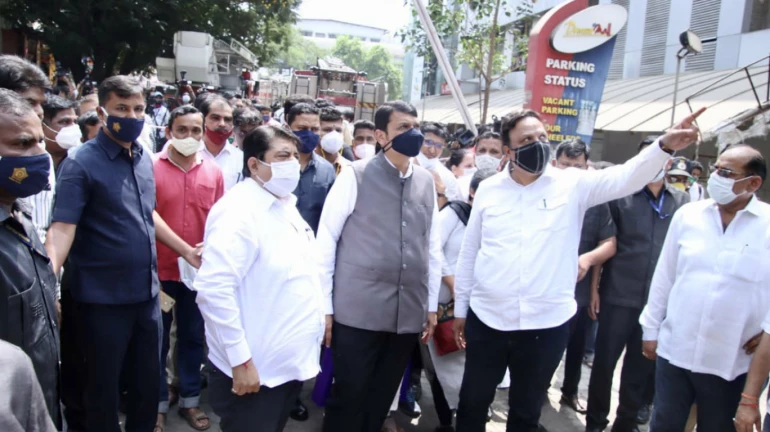 भांडुपमधील आगीला बीएमसी, ठाकरे सरकार कारणीभूत- देवेंद्र फडणवीस भांडुपमधील आगीला बीएमसी, ठाकरे सरकार कारणीभूत- देवेंद्र फडणवीस