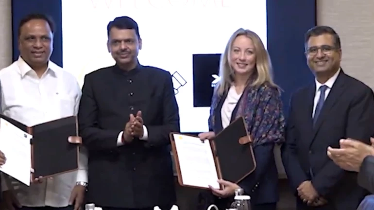 मस्कच्या 'स्टारलिंक' चा महाराष्ट्राशी करार मस्कच्या 'स्टारलिंक' चा महाराष्ट्राशी करार