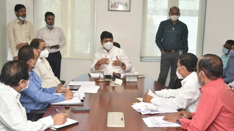 निर्बंध उठताच सामाजिक न्याय विभागात पदभरती- धनंजय मुंडे निर्बंध उठताच सामाजिक न्याय विभागात पदभरती- धनंजय मुंडे