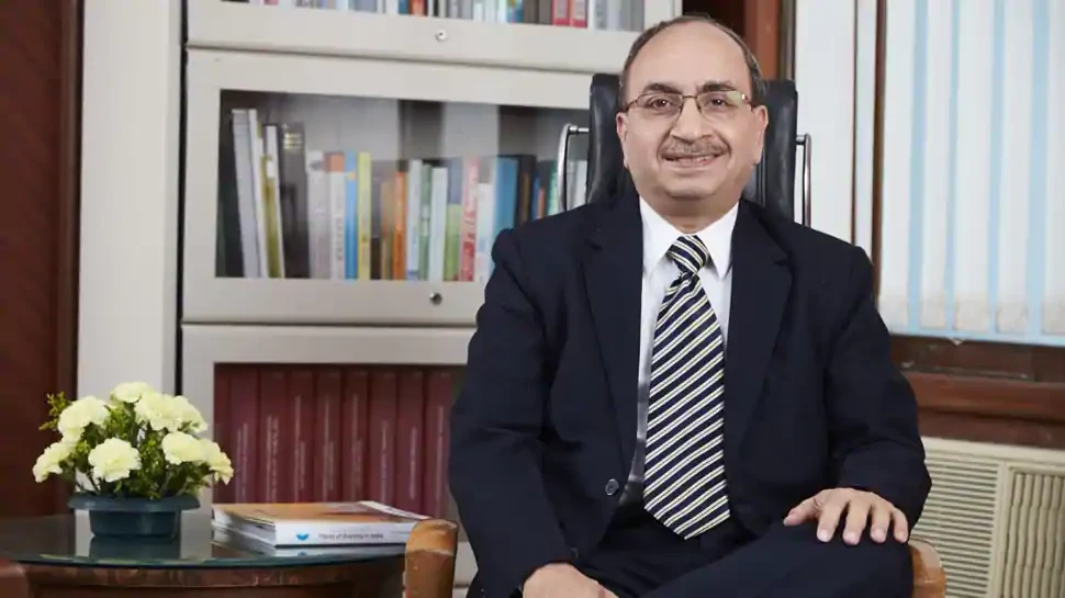 स्टेट बँकेच्या अध्यक्षपदी दिनेश खारा