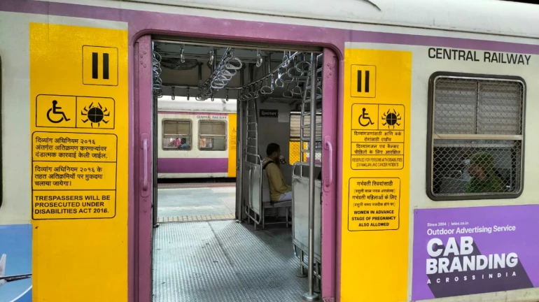 CR Avails Divyangjan-Friendly Facilities at Thane, LTT Stations