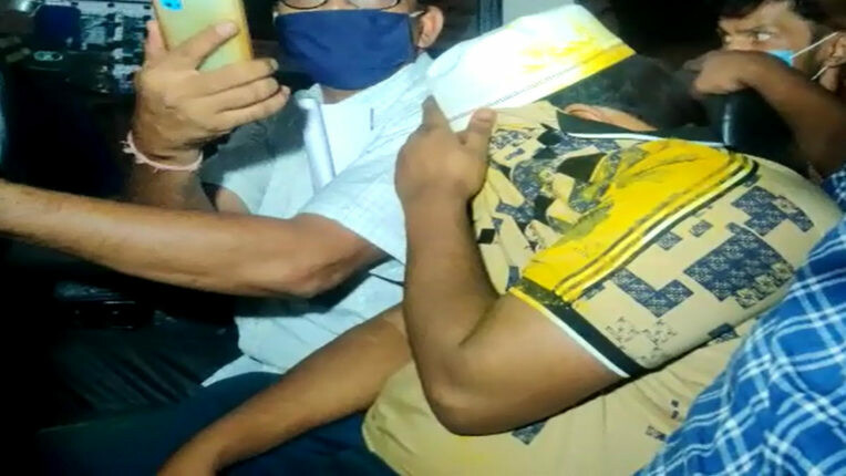 हळदी कार्यक्रमातूनच ड्रग्ज पॅडलरला उचललं, एनसीबीची कारवाई