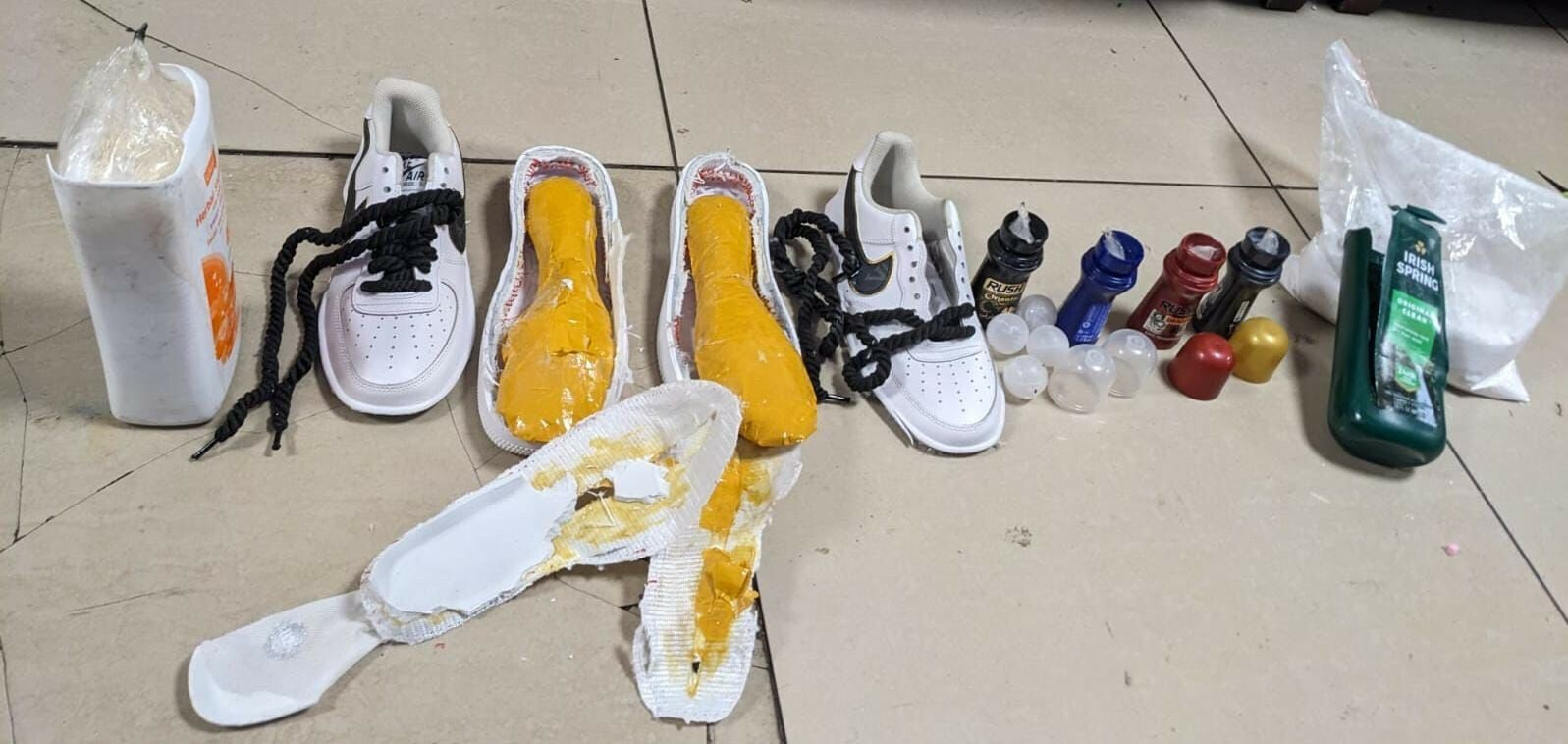 DRI Officials Seizes Cocaine worth INR 20 Cr At Mumbai Airport