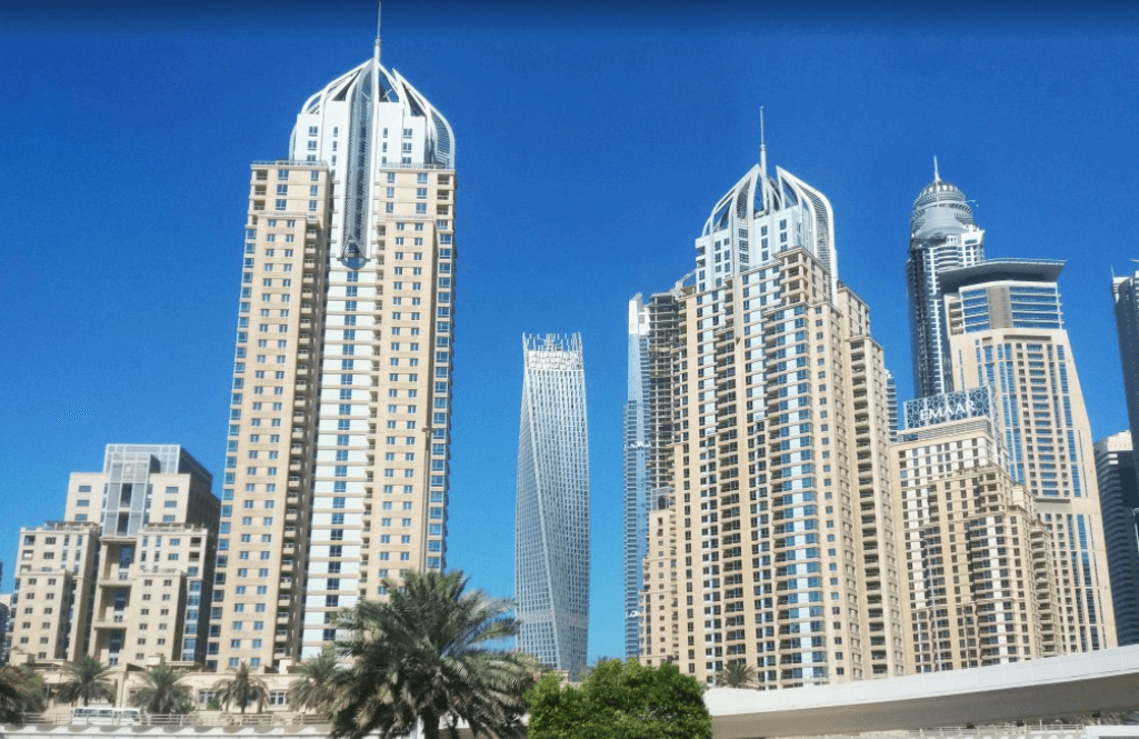 Indian Tourists Stranded in Dubai as Middle East Tensions Rise; Operators Step In