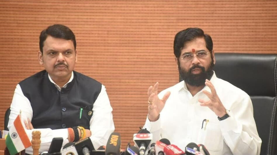 महाराष्ट्र- 44 IAS अधिकारियों का तबादला