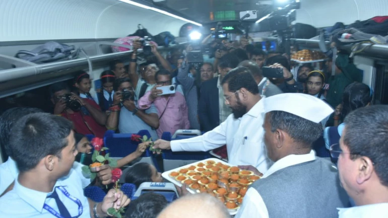मुंबई से अयोध्या रेलवे शुरू हो - मुख्यमंत्री एकनाथ शिंदे