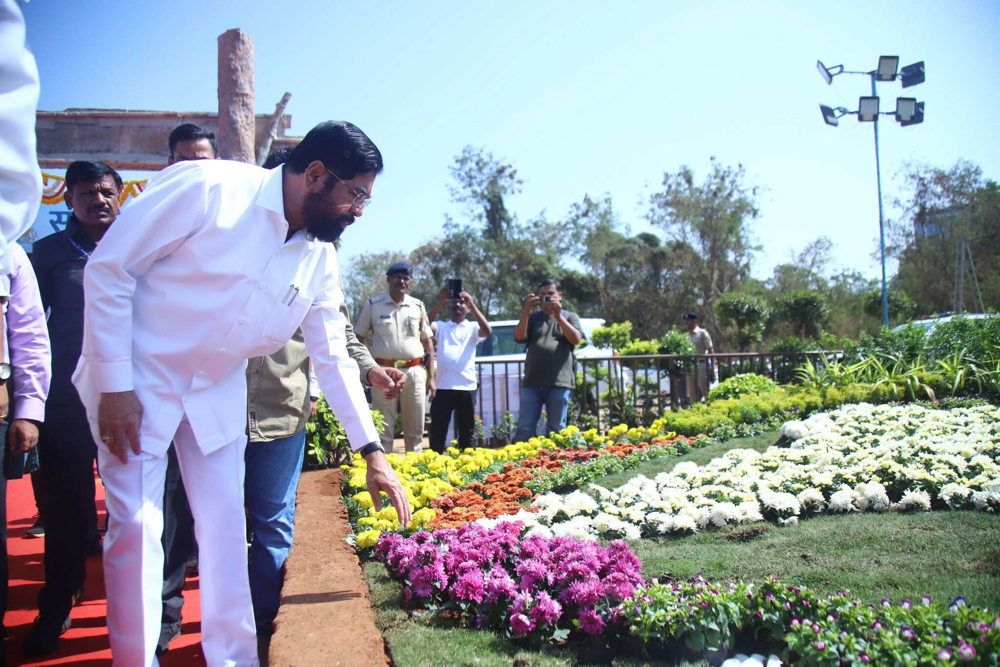 Every student in Thane should plant one tree and take care of it: DCM Eknath Shinde