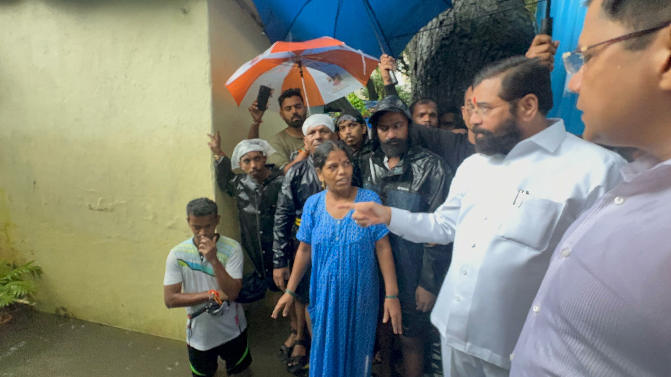 उपमुख्यमंत्री एकनाथ शिंदे ने किया मिठी नदी का निरीक्षण