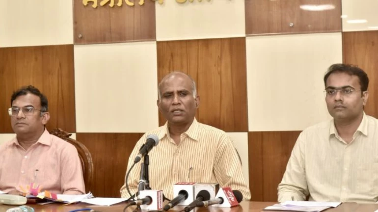 दृष्टिबाधित मतदाताओं की सुविधा के लिए ब्रेल लिपि में मतदाता सूचना पत्रक दृष्टिबाधित मतदाताओं की सुविधा के लिए ब्रेल लिपि में मतदाता सूचना पत्रक