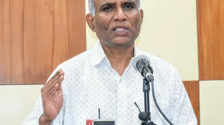 महाराष्ट्र- चुनाव आयोग ने राज्य में 421 करोड़ की संपत्ति जब्त की महाराष्ट्र- चुनाव आयोग ने राज्य में 421 करोड़ की संपत्ति जब्त की