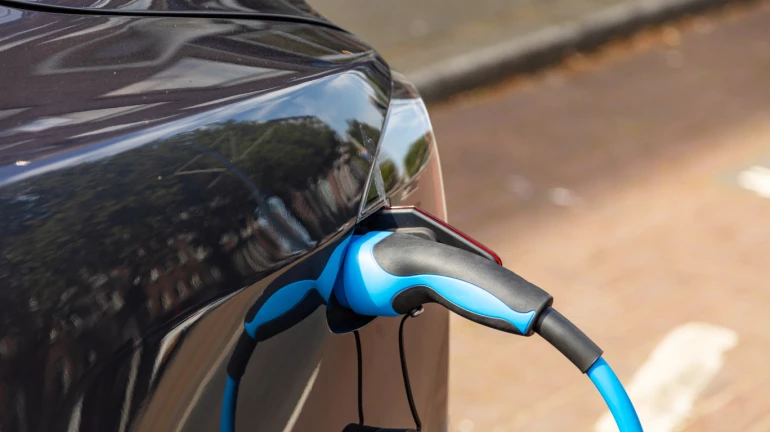 Seven-member committee to oversee implementation of new Electric Vehicle policy