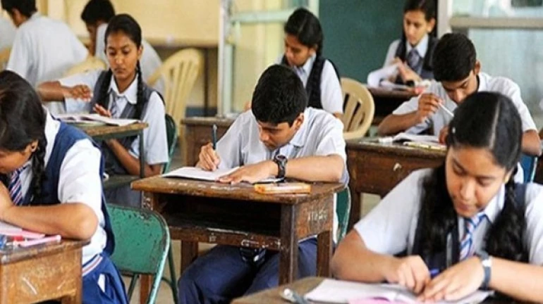 10वीं बोर्ड की परीक्षा रद्द करने के खिलाफ हाई कोर्ट में दायर की गई याचिका 10वीं बोर्ड की परीक्षा रद्द करने के खिलाफ हाई कोर्ट में दायर की गई याचिका