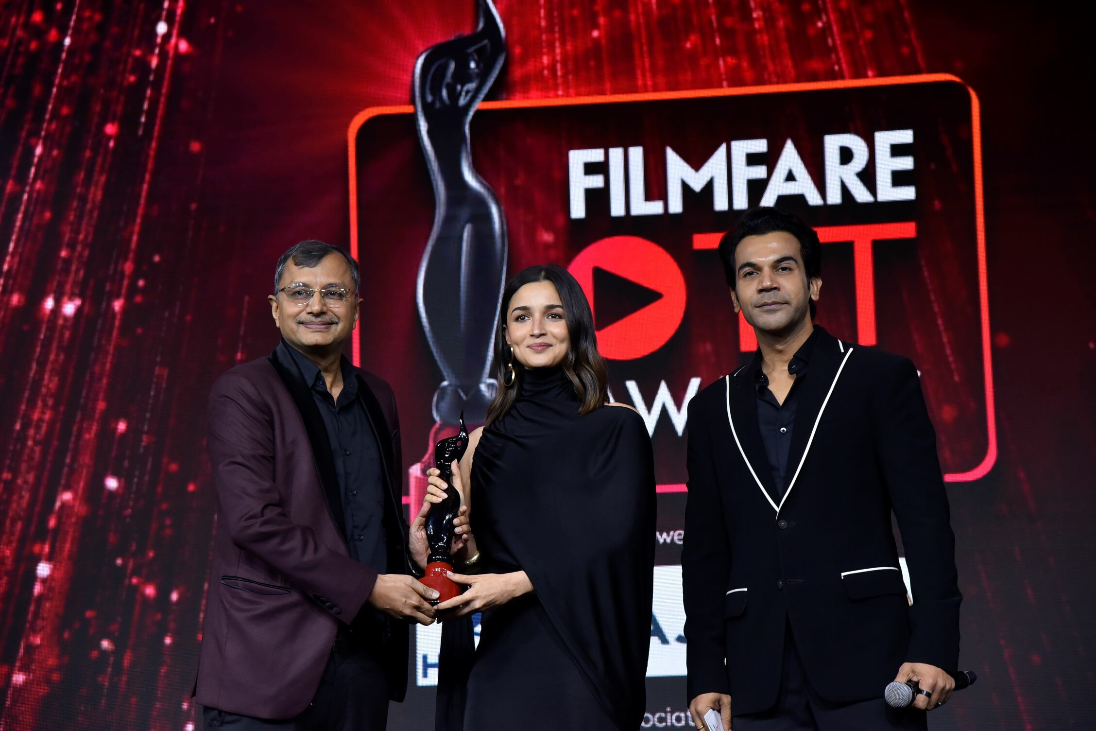 Filmfare OTT Awards 2023: List Of Winners Honoured With Coveted Black Lady