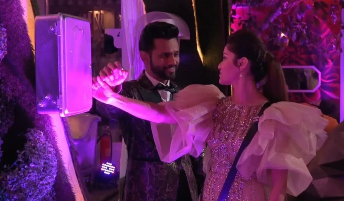 Rubina Dilaik's trophy moment as winner - pics from the Grand Finale of Bigg Boss 14